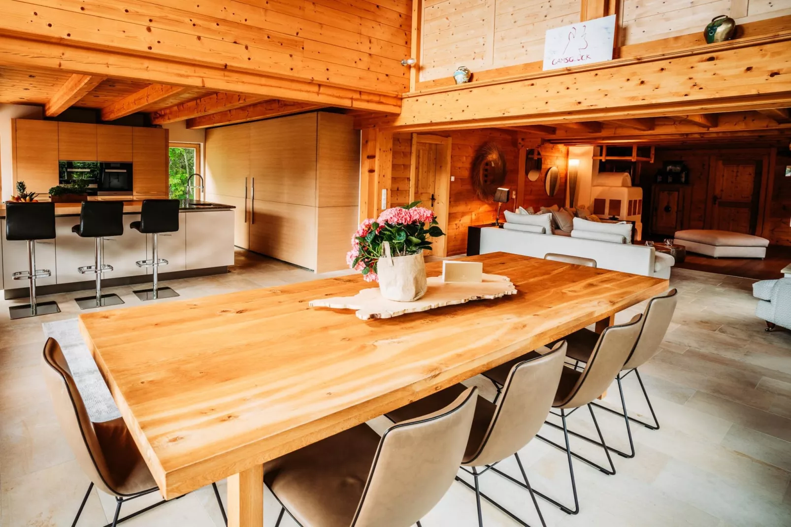 Chalet Gamsglück in Waidring-Eetkamer