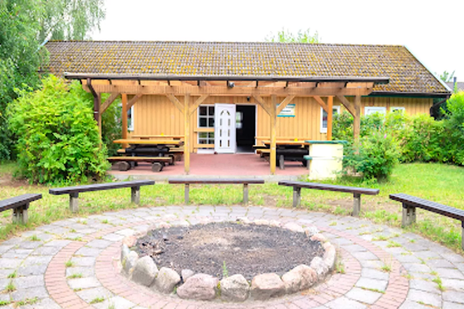 FH Wildgans Comfort mit Sauna & Kaminofen 81 qm 170-Buitenkant zomer