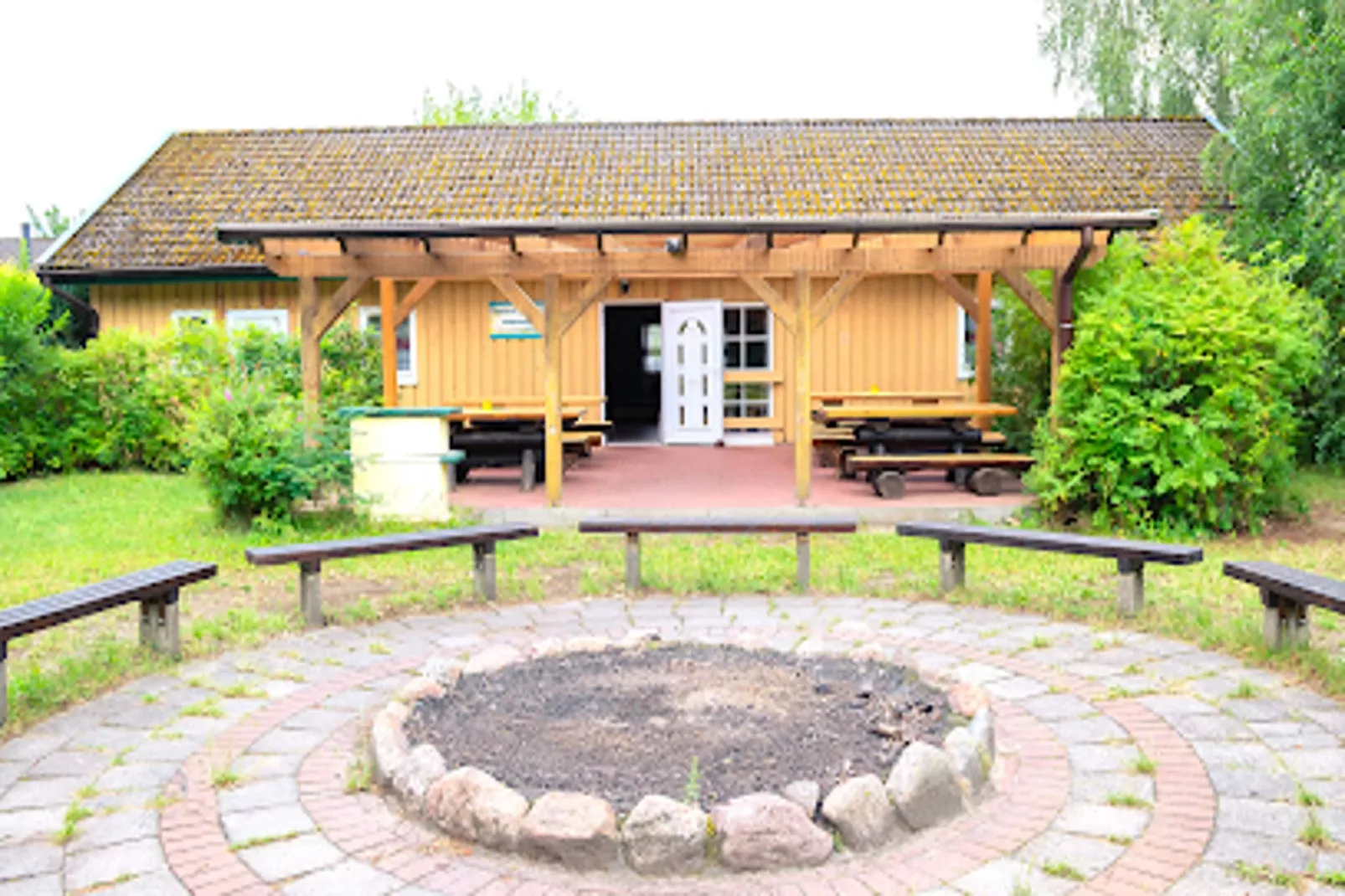 FH Wildgans Comfort mit Sauna & Kaminofen 81 qm 170-Tuinen zomer