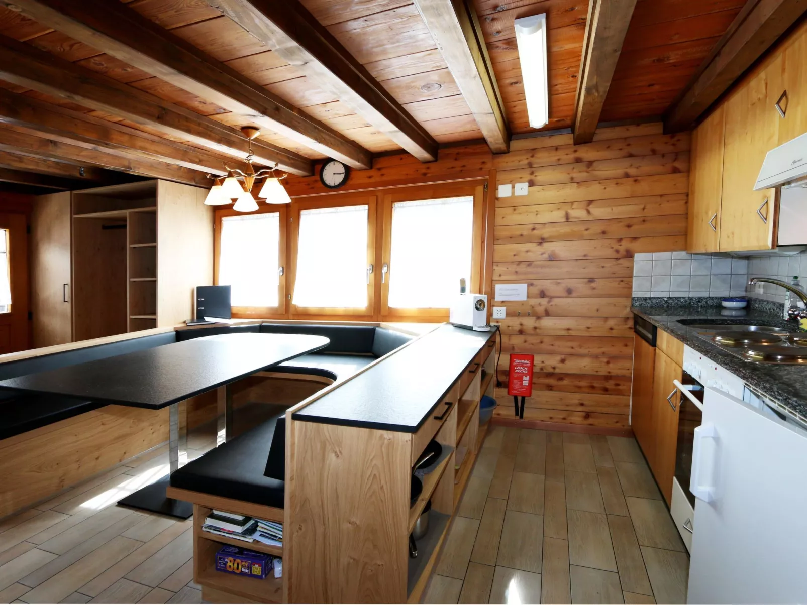 Chalet Heimeli-Binnen