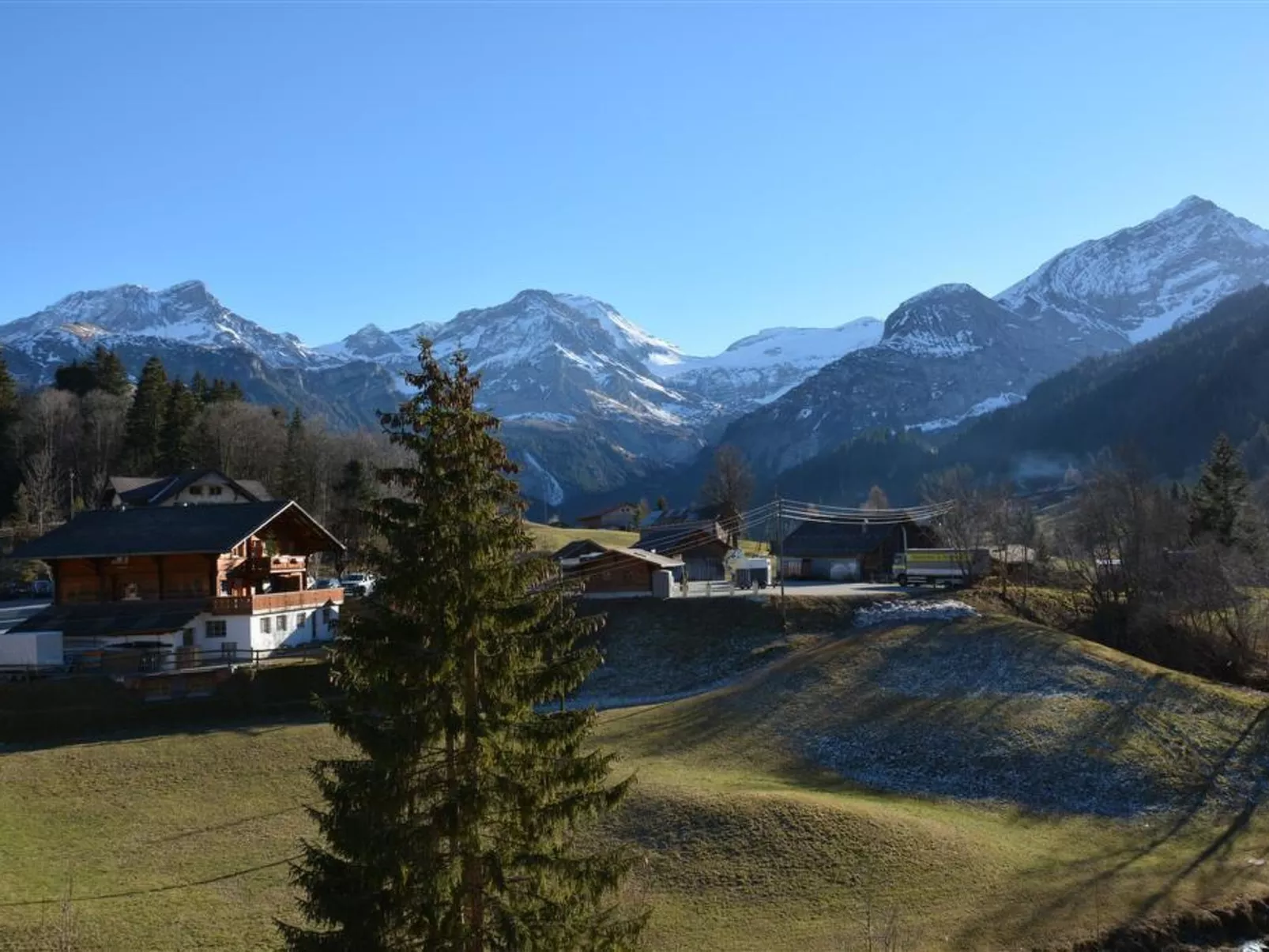 Marmotte, Chalet-Buiten