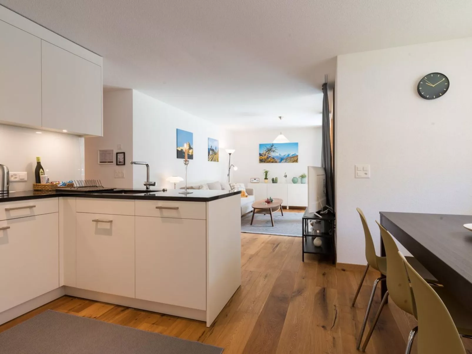 Montela Hotel & Resort - Holiday Stay-Binnen