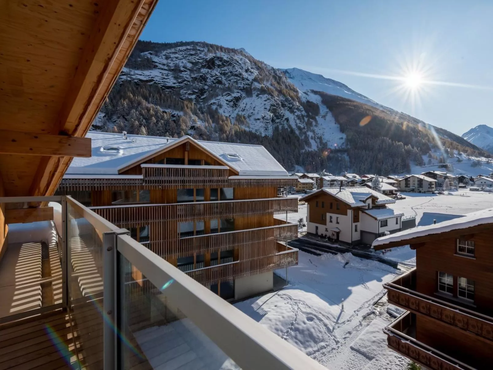Montela Hotel & Resort - Holiday Stay-Buiten