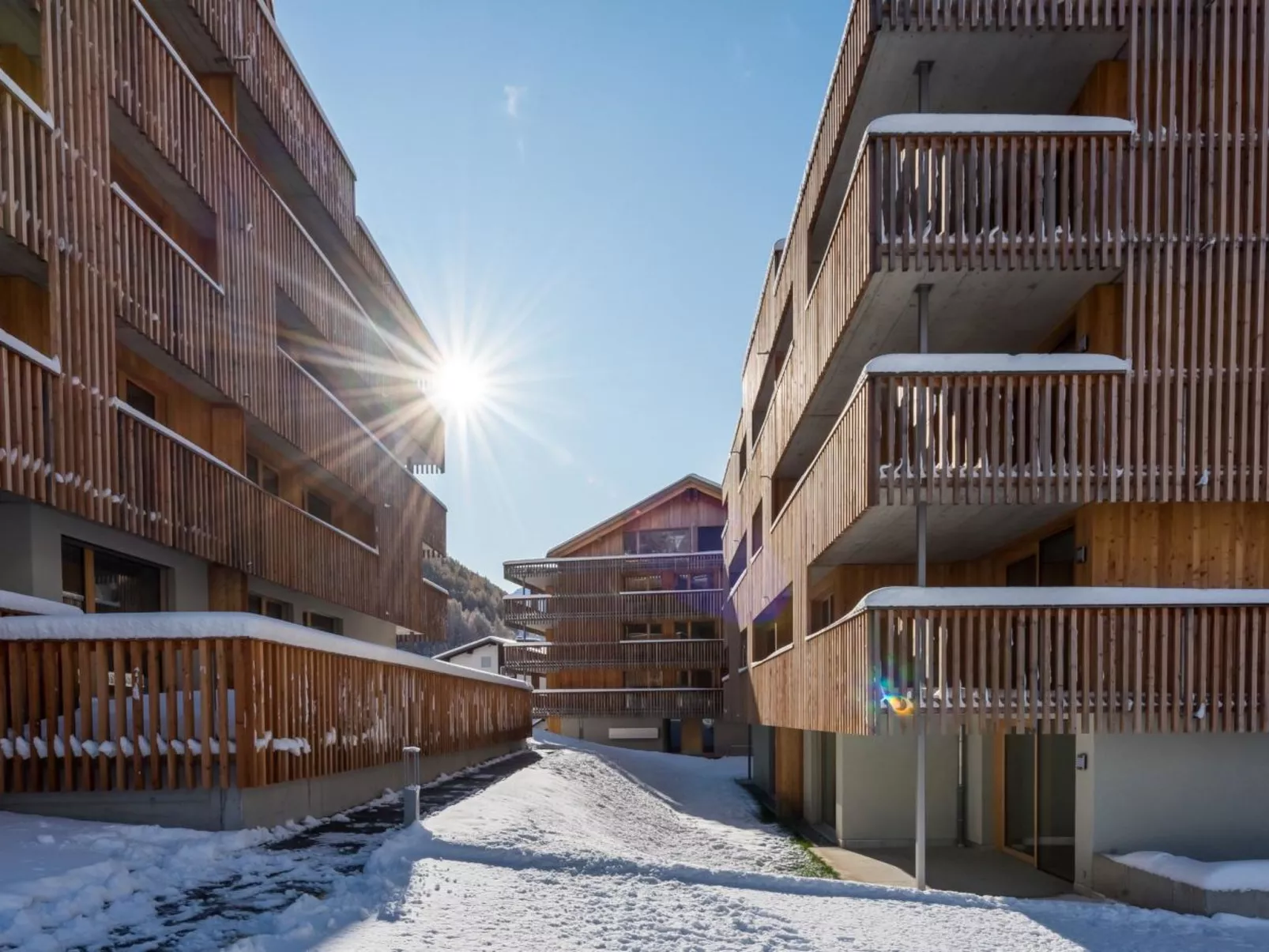 Montela Hotel & Resort - Holiday Stay-Binnen