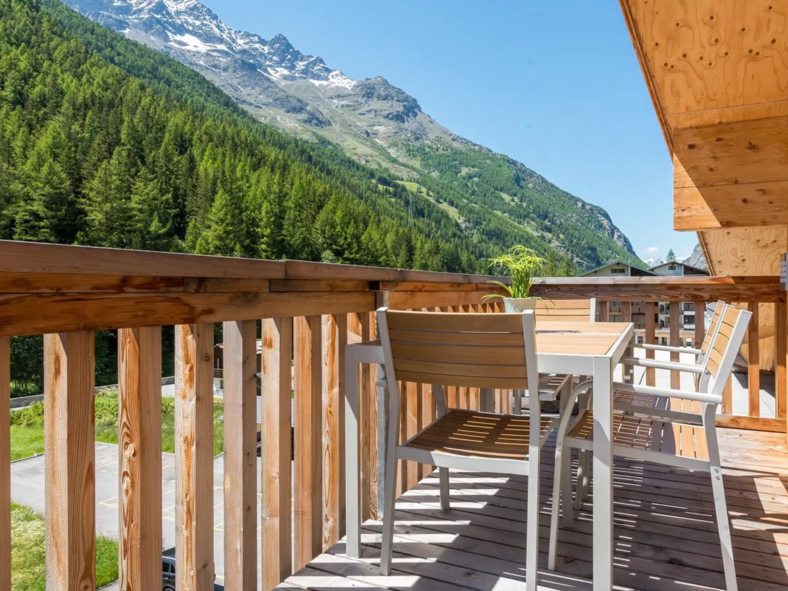 Montela Hotel & Resort - Holiday Stay-Buiten