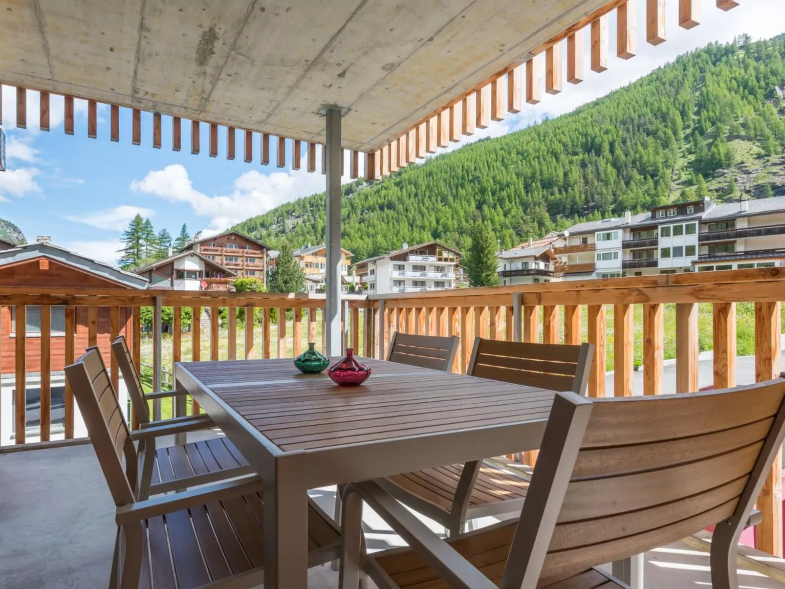 Montela Hotel & Resort - Holiday Stay-Buiten