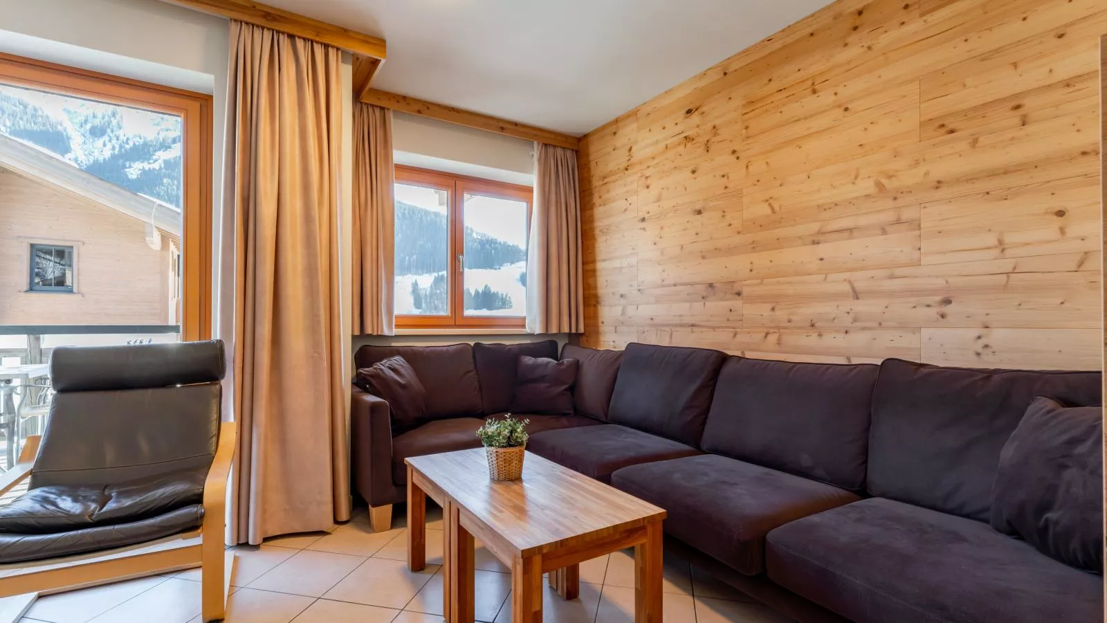 Panoramablick Ski in - Ski out-Woonkamer