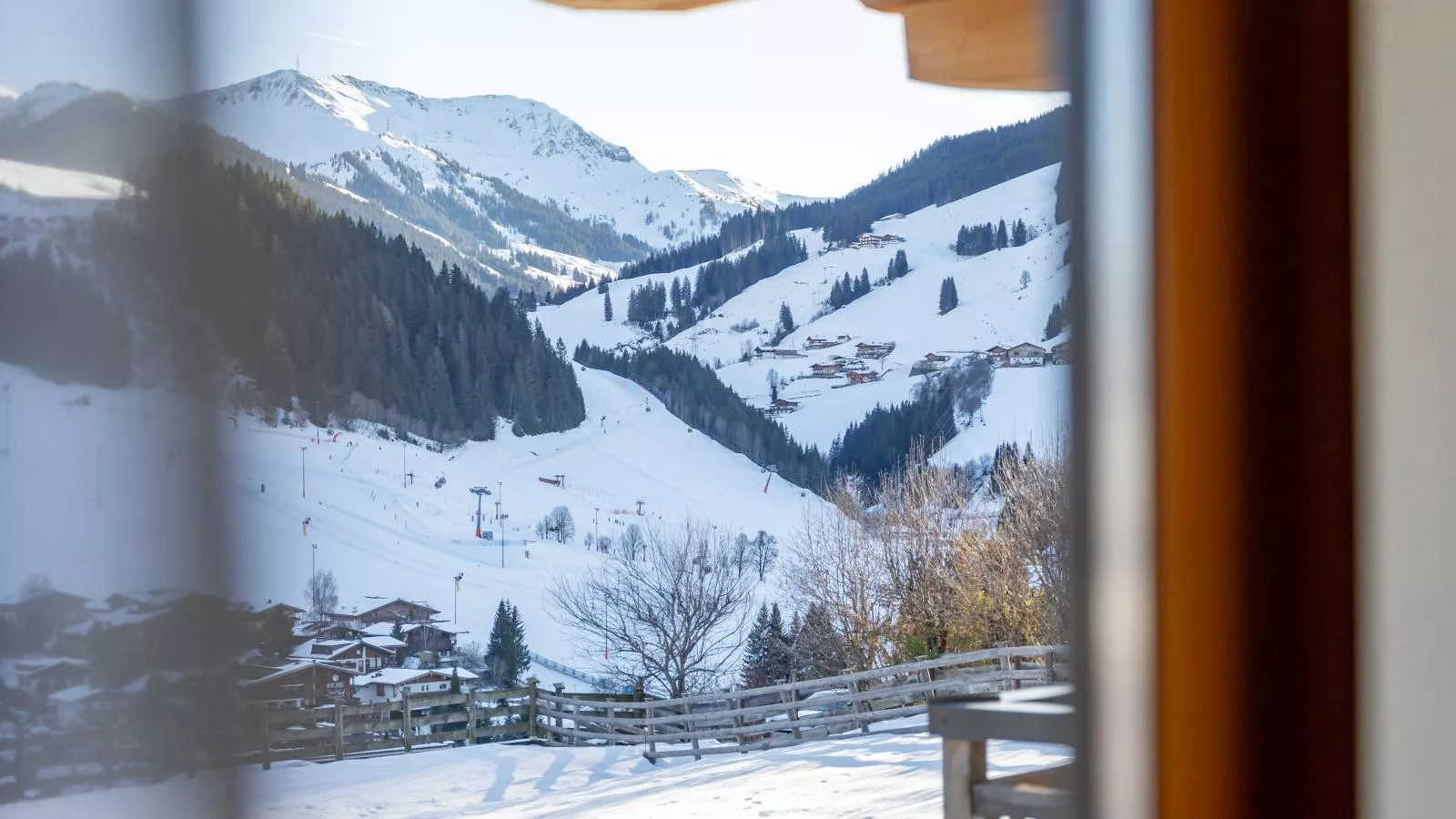 Panoramablick Ski in - Ski out-Uitzicht winter