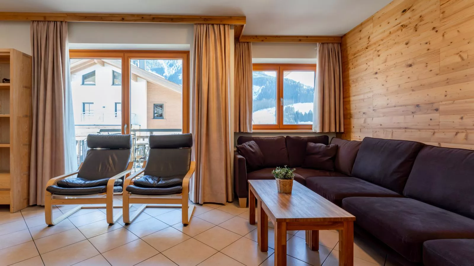 Panoramablick Ski in - Ski out-Woonkamer