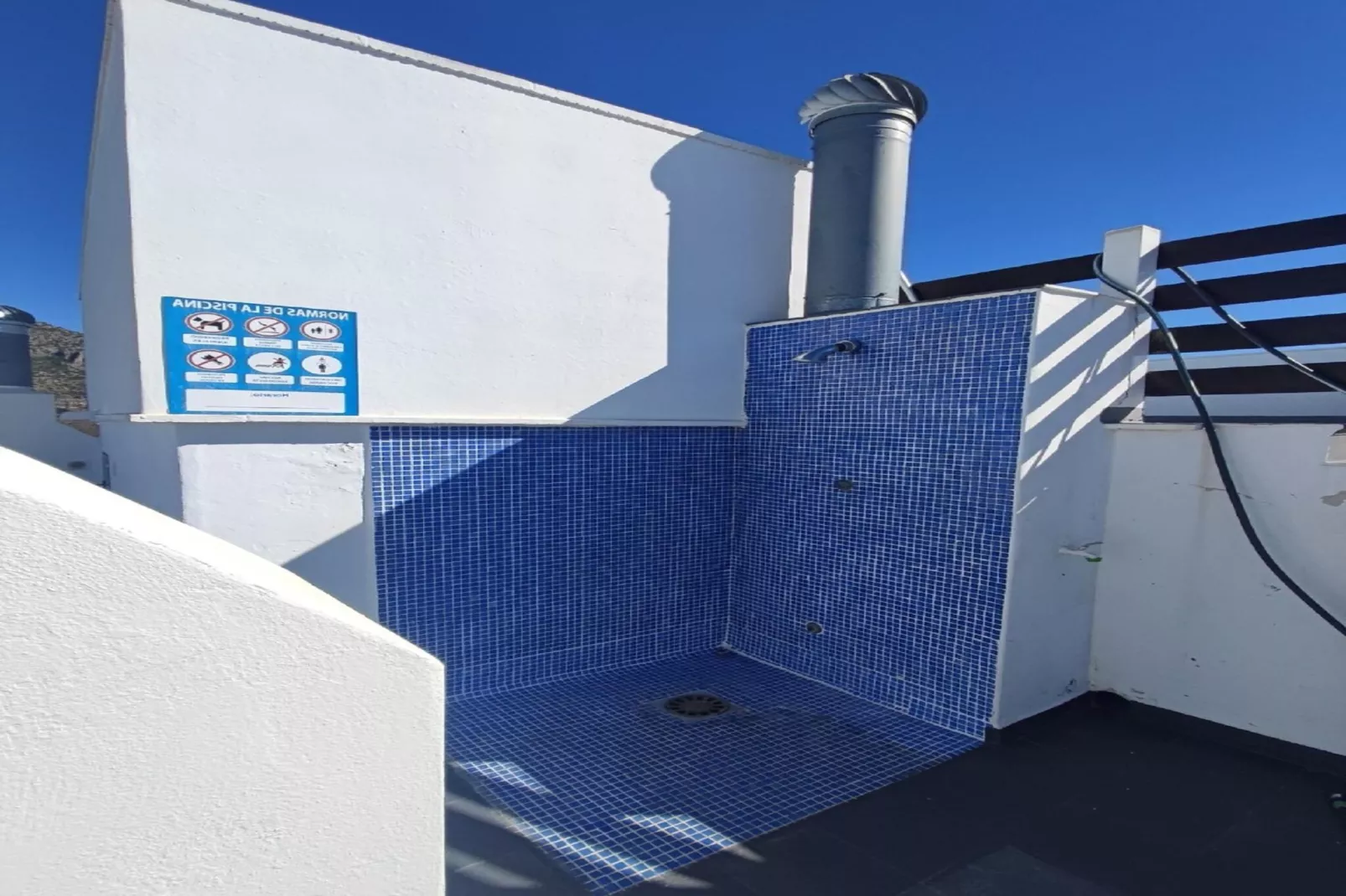 Apartamento El Verger-Buitenkant zomer