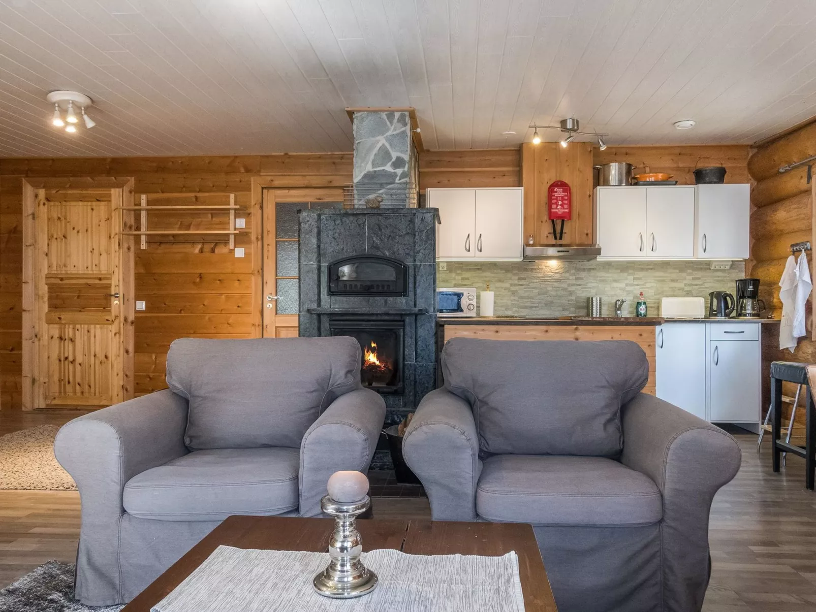 Aurora cabin
