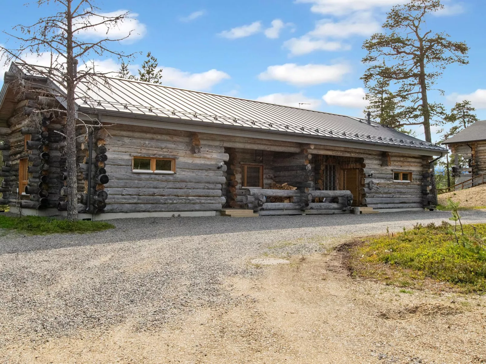 Saariselän waskooli a-Buiten