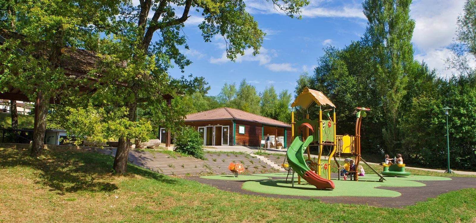 Camping Paradis Les Gorges du Haut Bugey