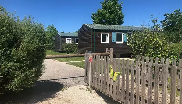 Camping Ecologique La Roche dUlly -