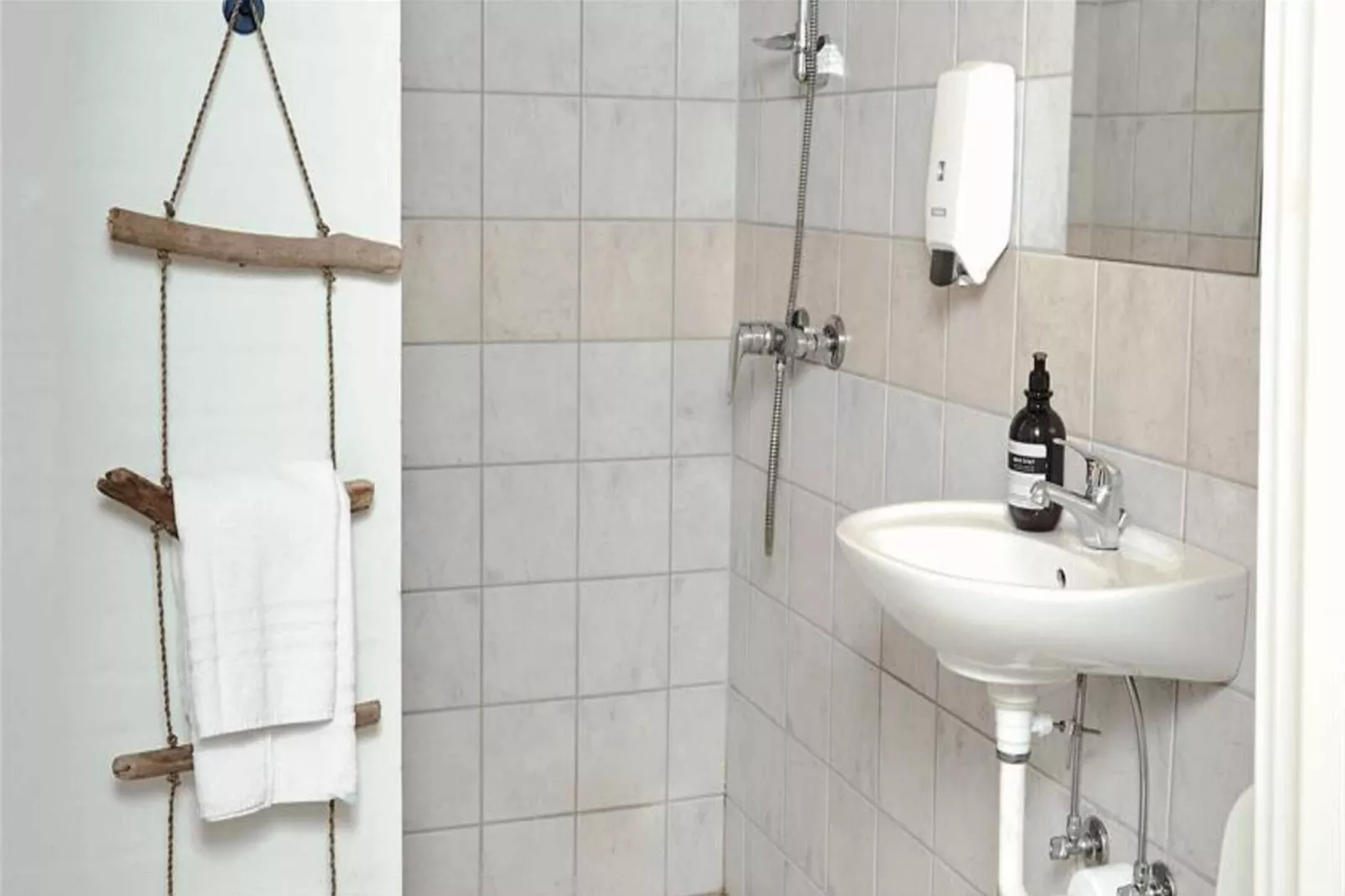 Motelværelse(Suite)til 2 personer-Binnen