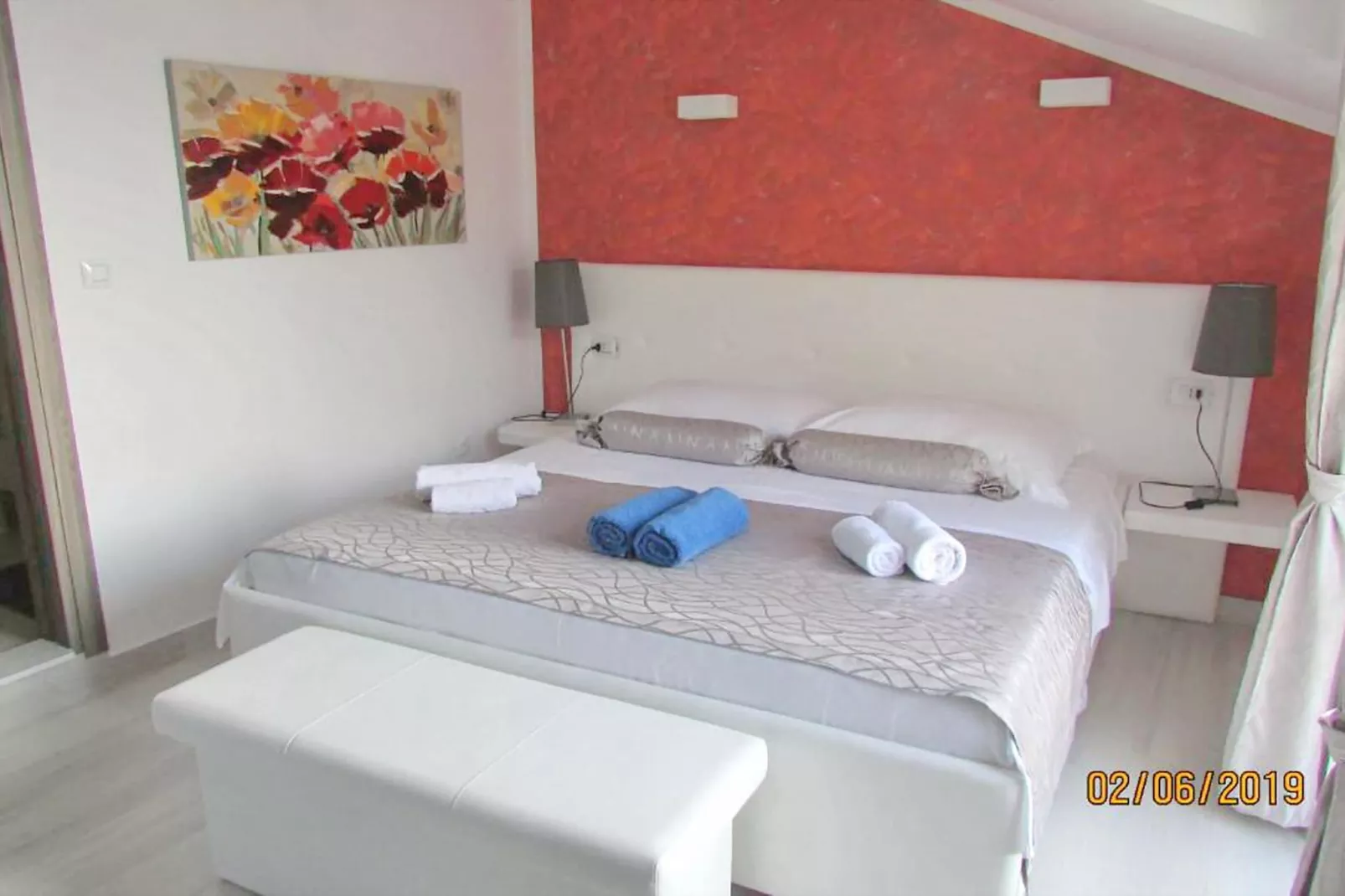 Villa Mirosa-Comfort Triple Room with Balcony and Sea View ( 6 )-Slaapkamer