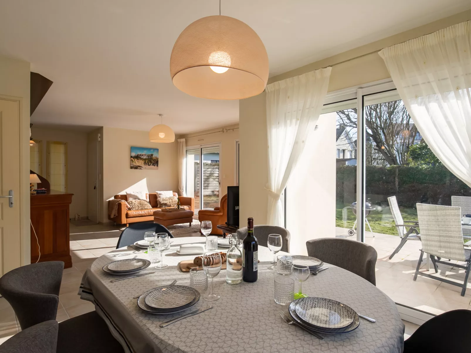 Villa de la Paix-Binnen