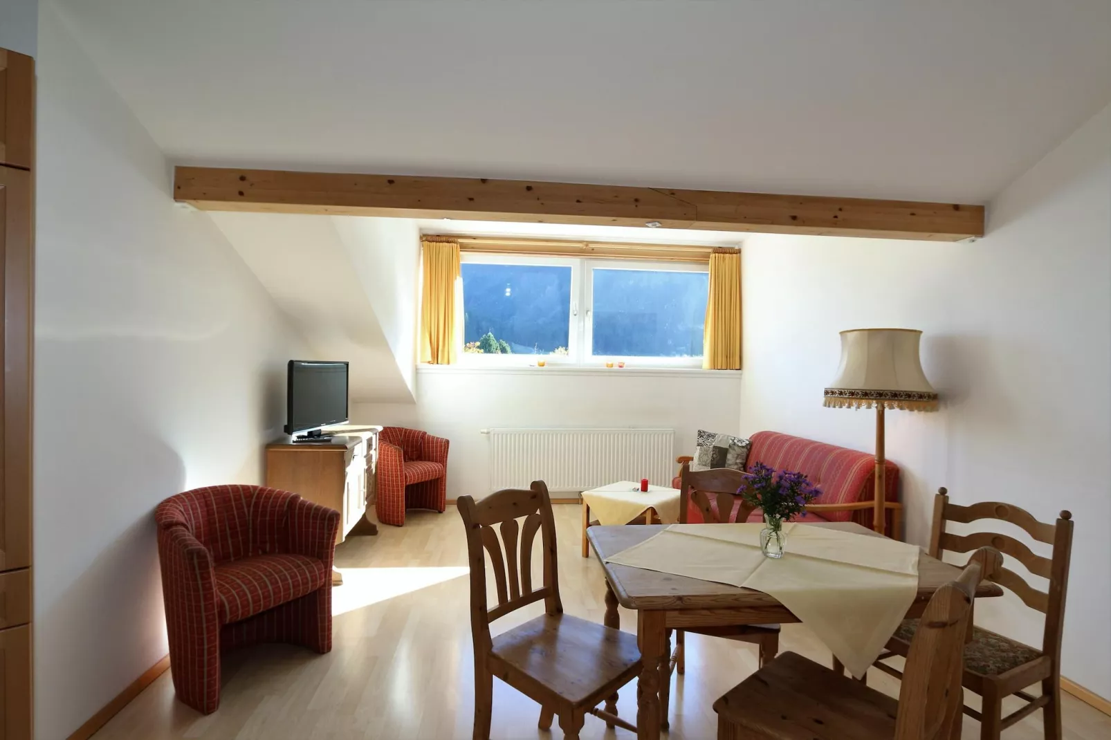 Wirtlerhaus Bichlbach - 4 Personen-Eetkamer