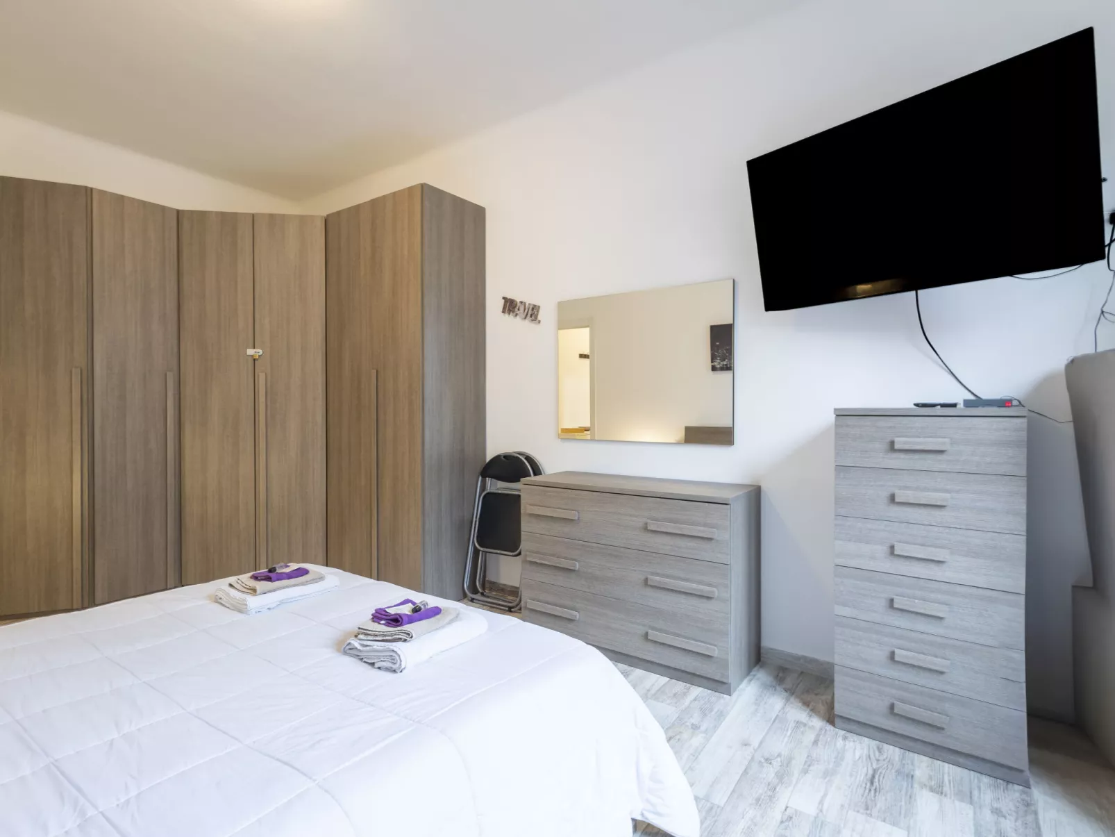 Suzzani Flat-Binnen