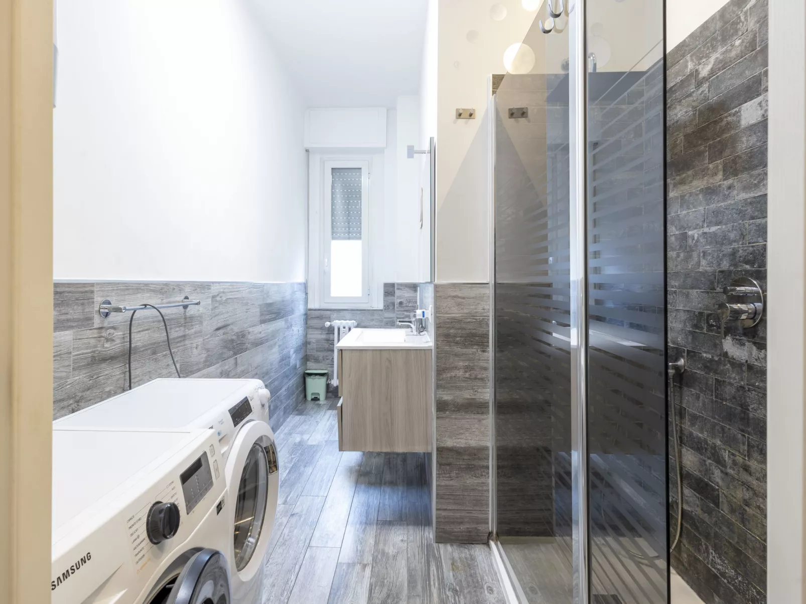 Suzzani Flat-Binnen
