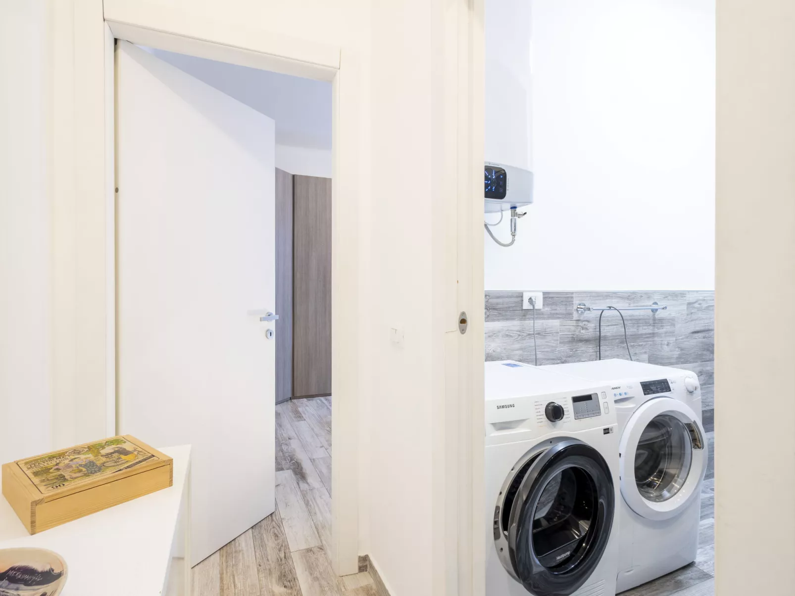 Suzzani Flat-Binnen