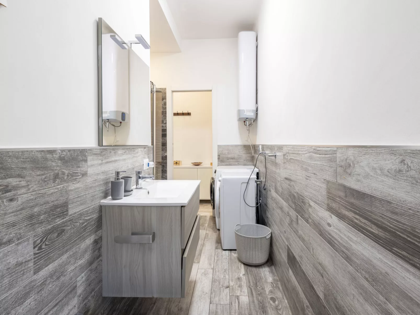 Suzzani Flat-Binnen