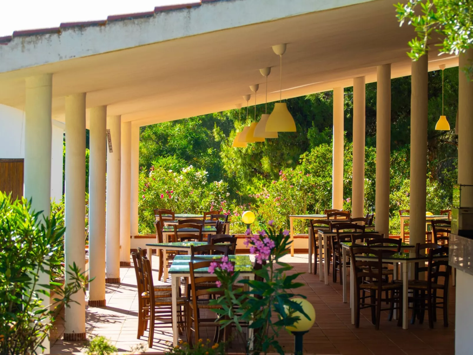 Camping Baia Paradiso-Binnen