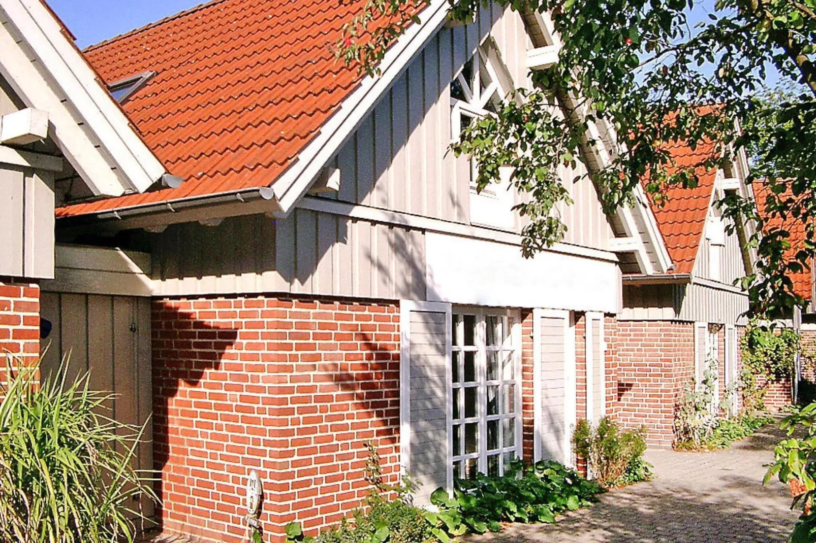 Fischer sien Huus 70qm-Buitenkant zomer