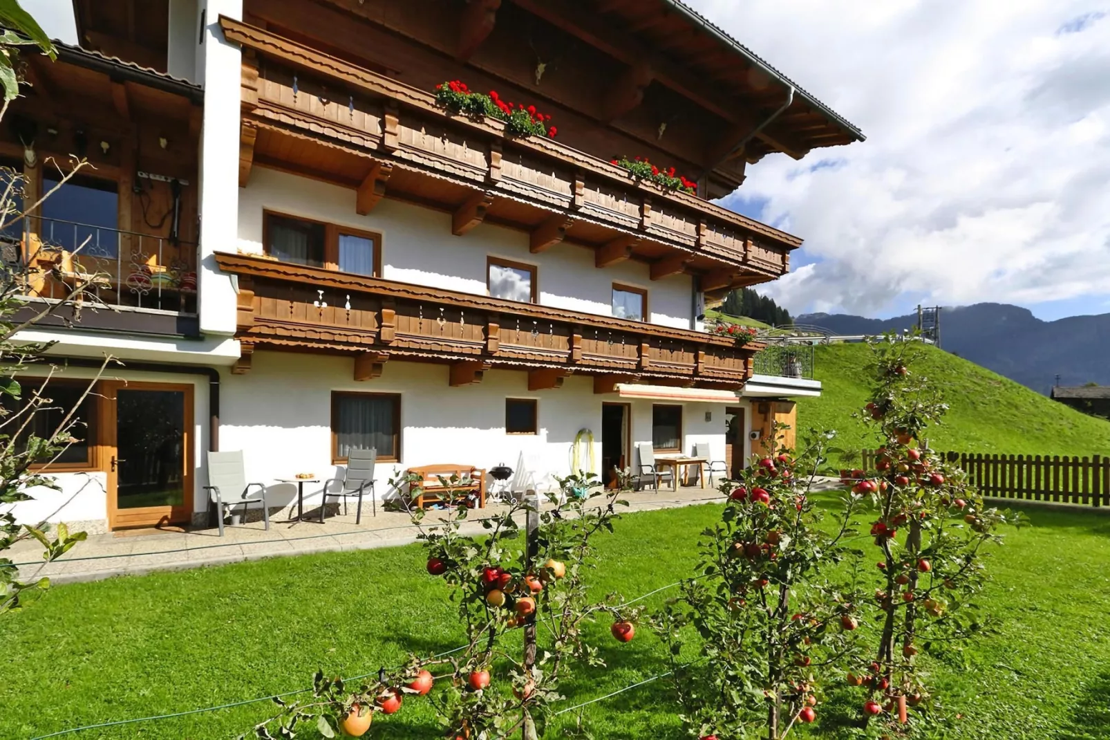 Haus Steinberger-Buitenkant zomer