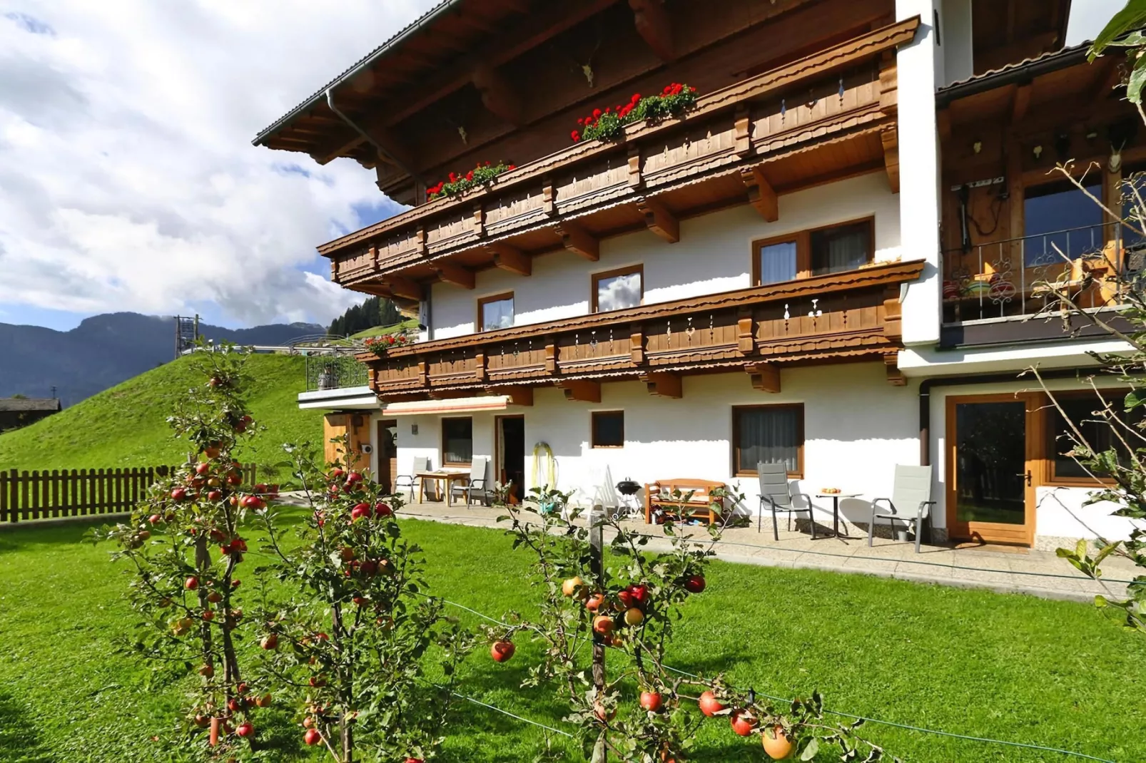 Haus Steinberger-Buitenkant zomer