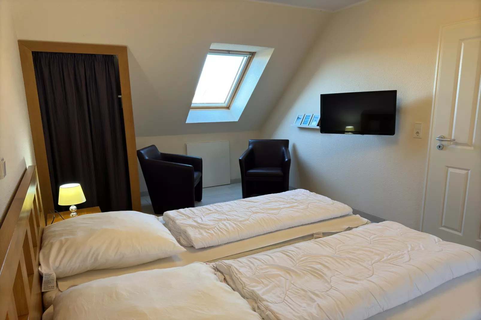 Katamaran II mit Haustier-Slaapkamer