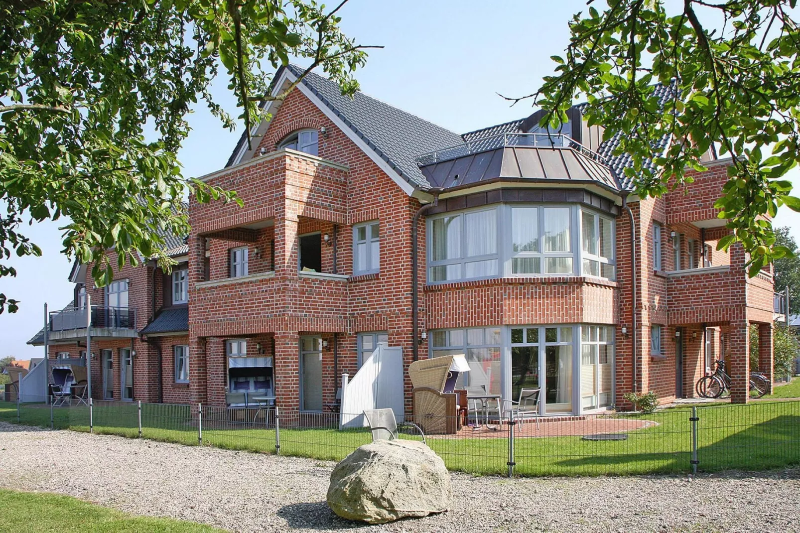 Museumshof / Typ 5 / EG oder 1 OG oder 2 OG / 48 qm / 4 Pers-Buitenkant zomer