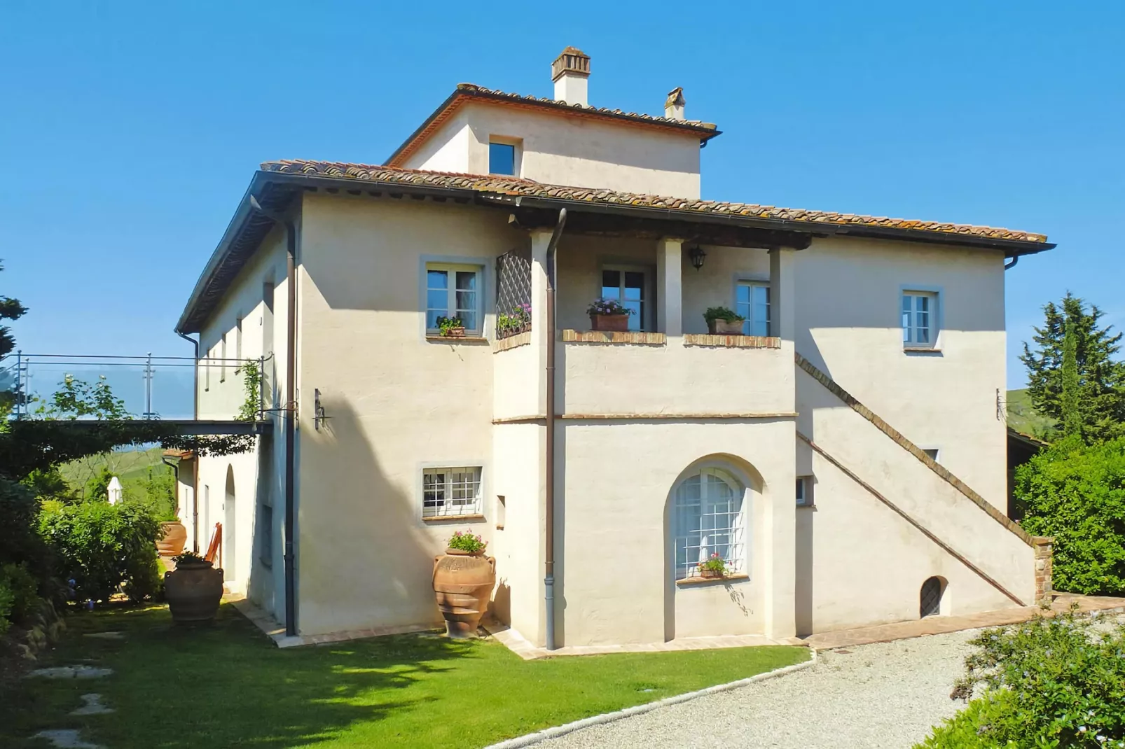 Ferienanlage Borgo della Meliana Gambassi Terme Typ Bilo-Buitenkant zomer