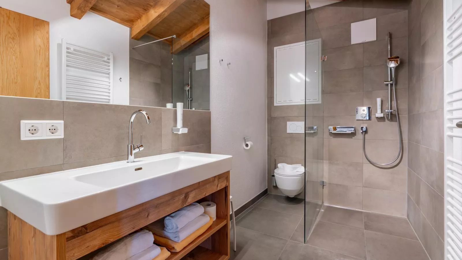 Tauern Suites Mitterwirt TOP 324-Badkamer