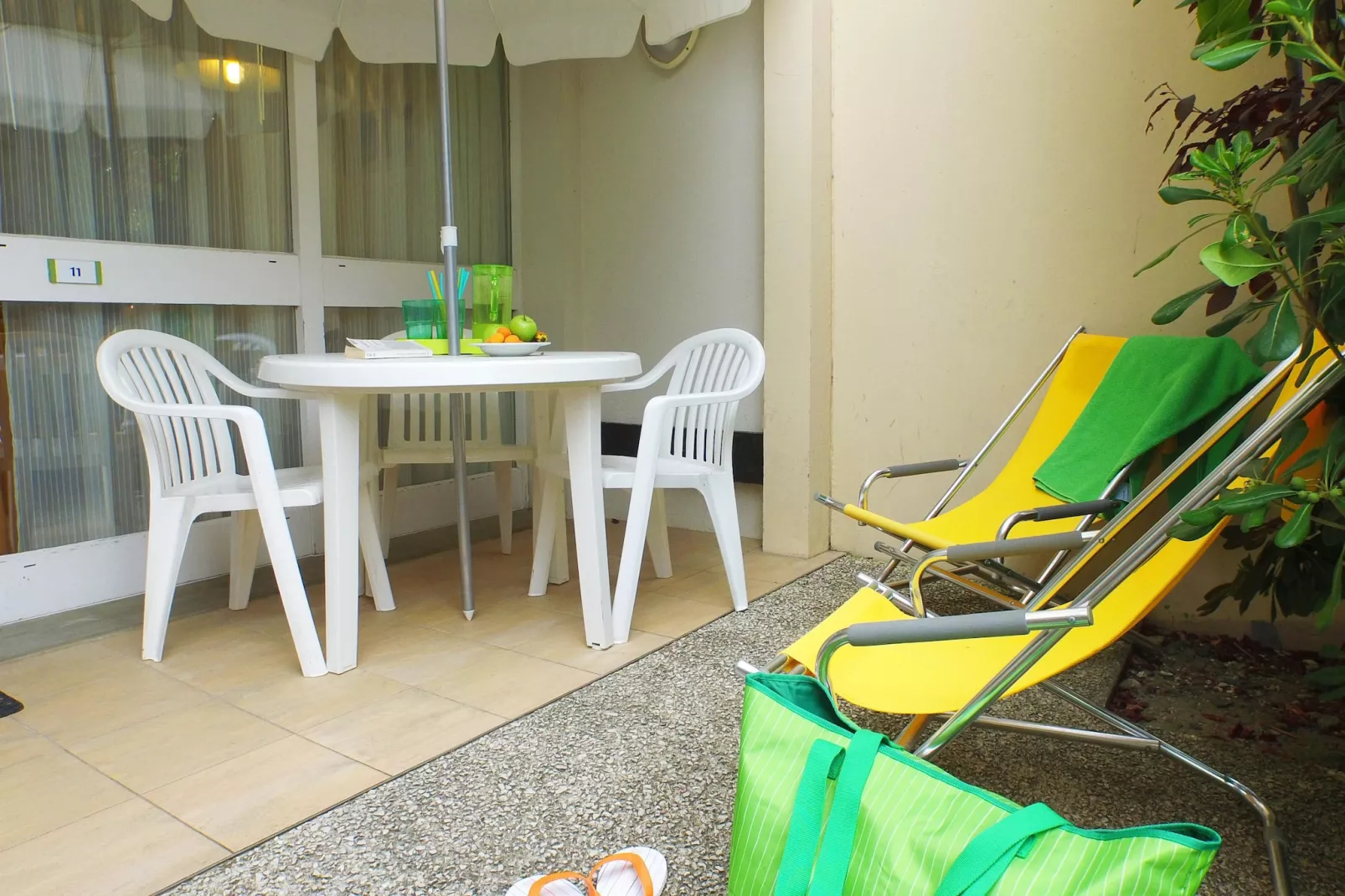 Ars-en-Ré - Appartement 3 Pièces 6 Personnes 1 bébé Rez-de-jardin-Eetkamer