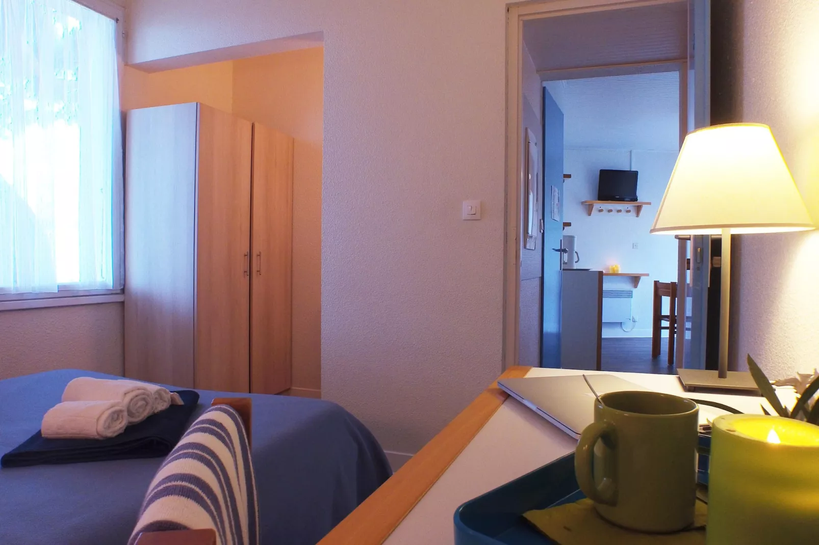 Ars-en-Ré - Appartement 3 Pièces 6 Personnes 1 bébé Rez-de-jardin-Slaapkamer