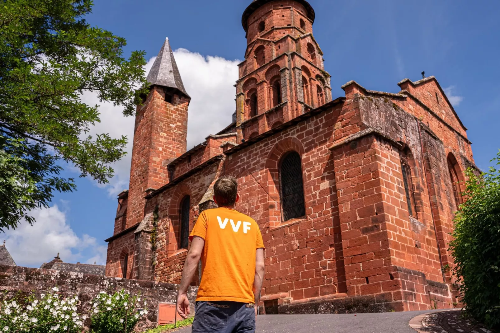 Collonges-la-Rouge- Gîte 2 Pièces 5 Personnes 1  bébé-Gebieden zomer 5km