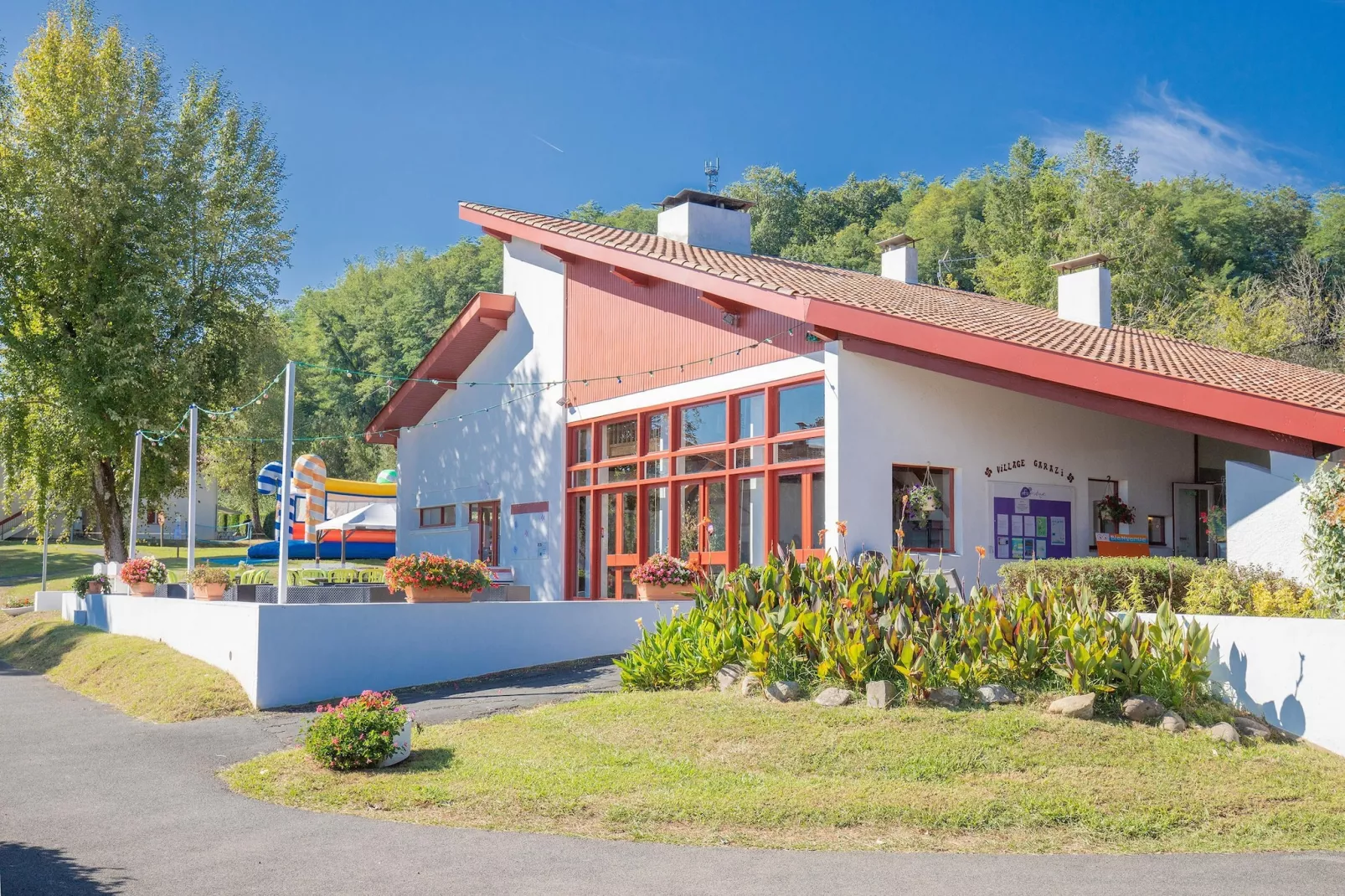 Saint-Jean-Pied-de-Port - Appartement 2 Pièces 4 Personnes 1  bébé-Gebieden zomer 1km
