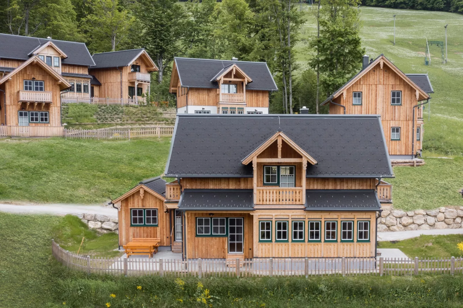 Haus Grundlsee-Buitenkant zomer
