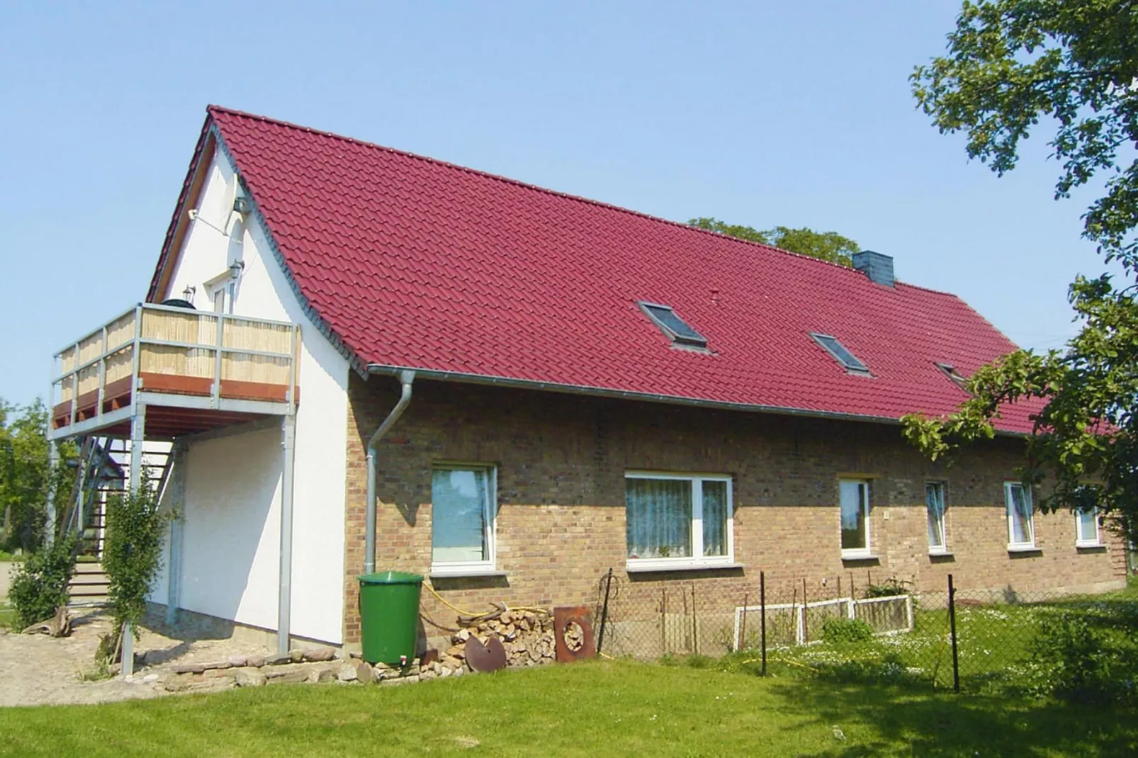 Ferienwohnung 130 qm-Buitenkant zomer