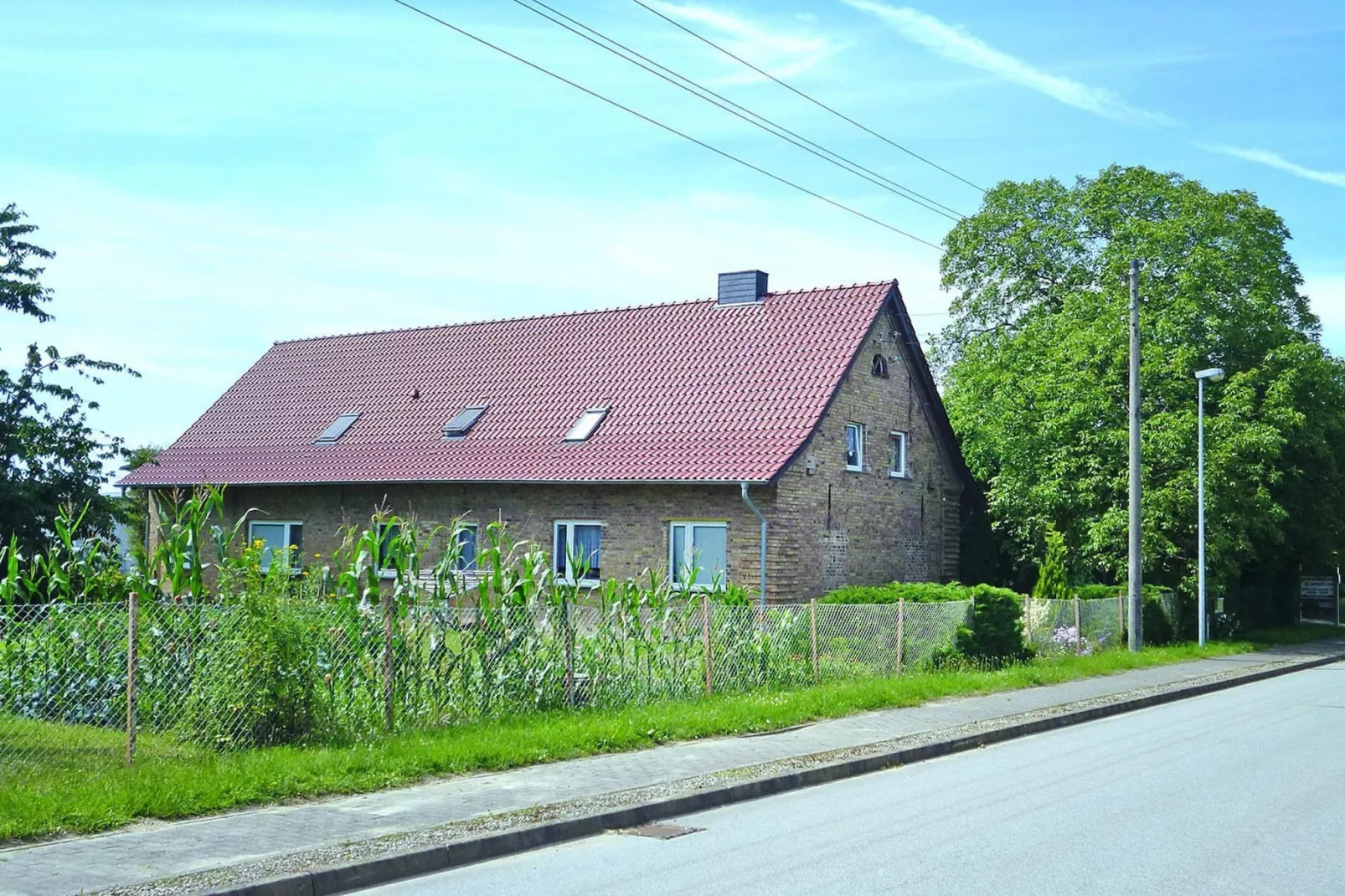Ferienwohnung 130 qm-Buitenkant zomer