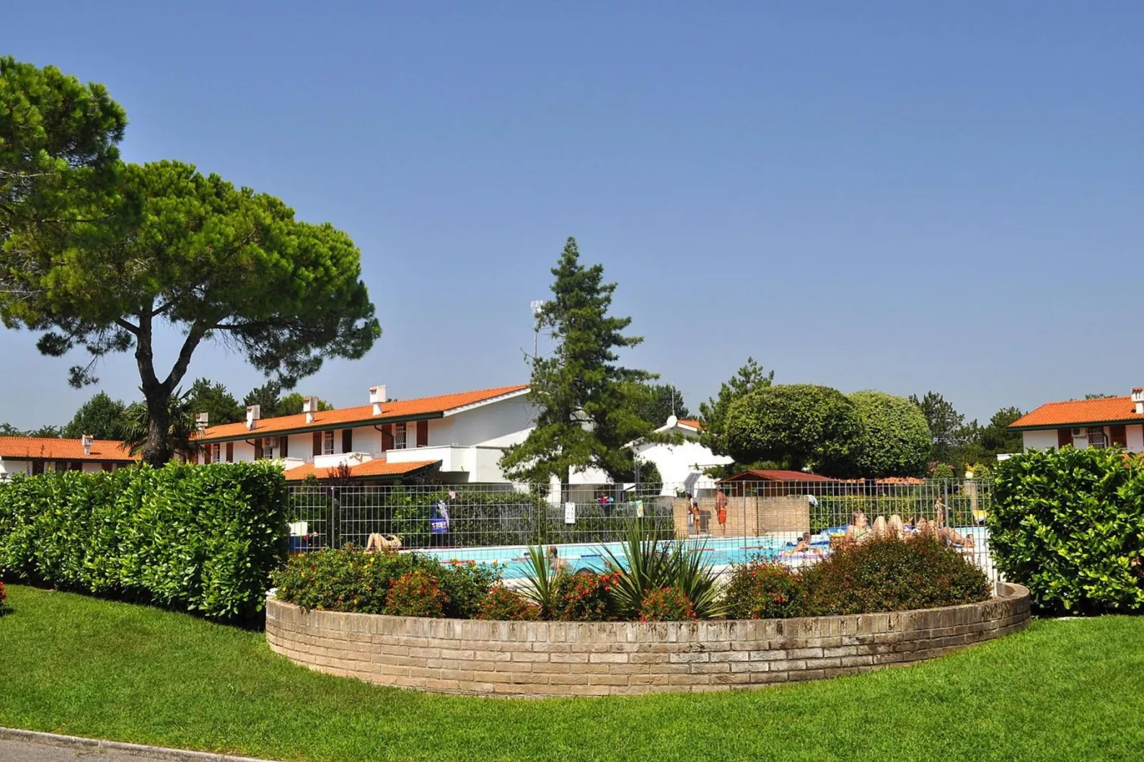 Holiday resort Villaggio Danubio, Bibione-D7-Tuinen zomer
