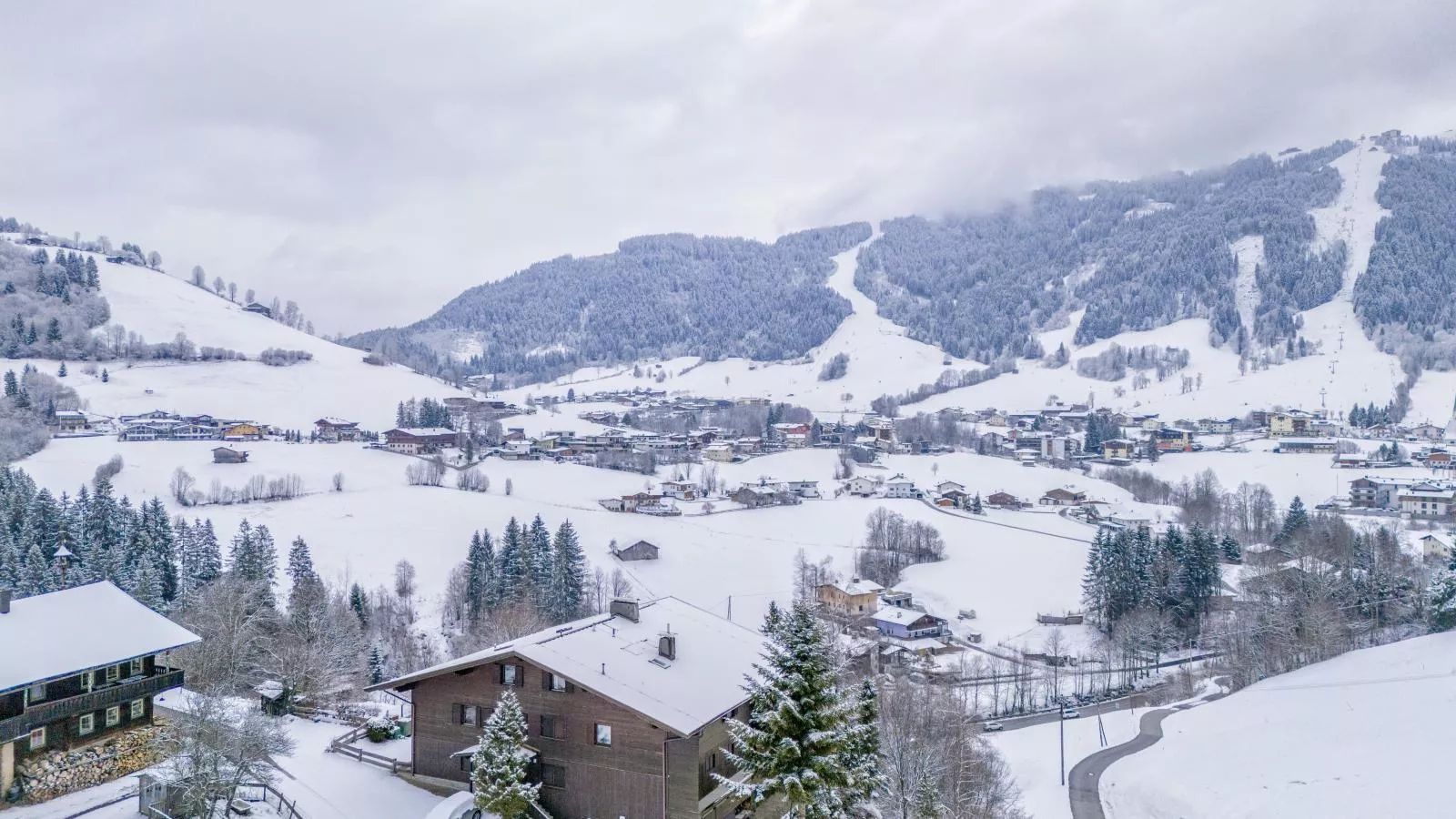 Tiroler Bergtraum Top 1-Uitzicht winter