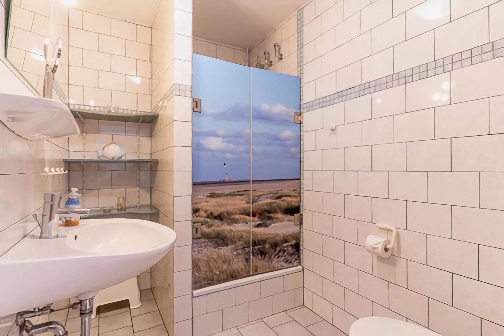 Ferienwohnung Hohe Düne Vollerwiek-Badkamer