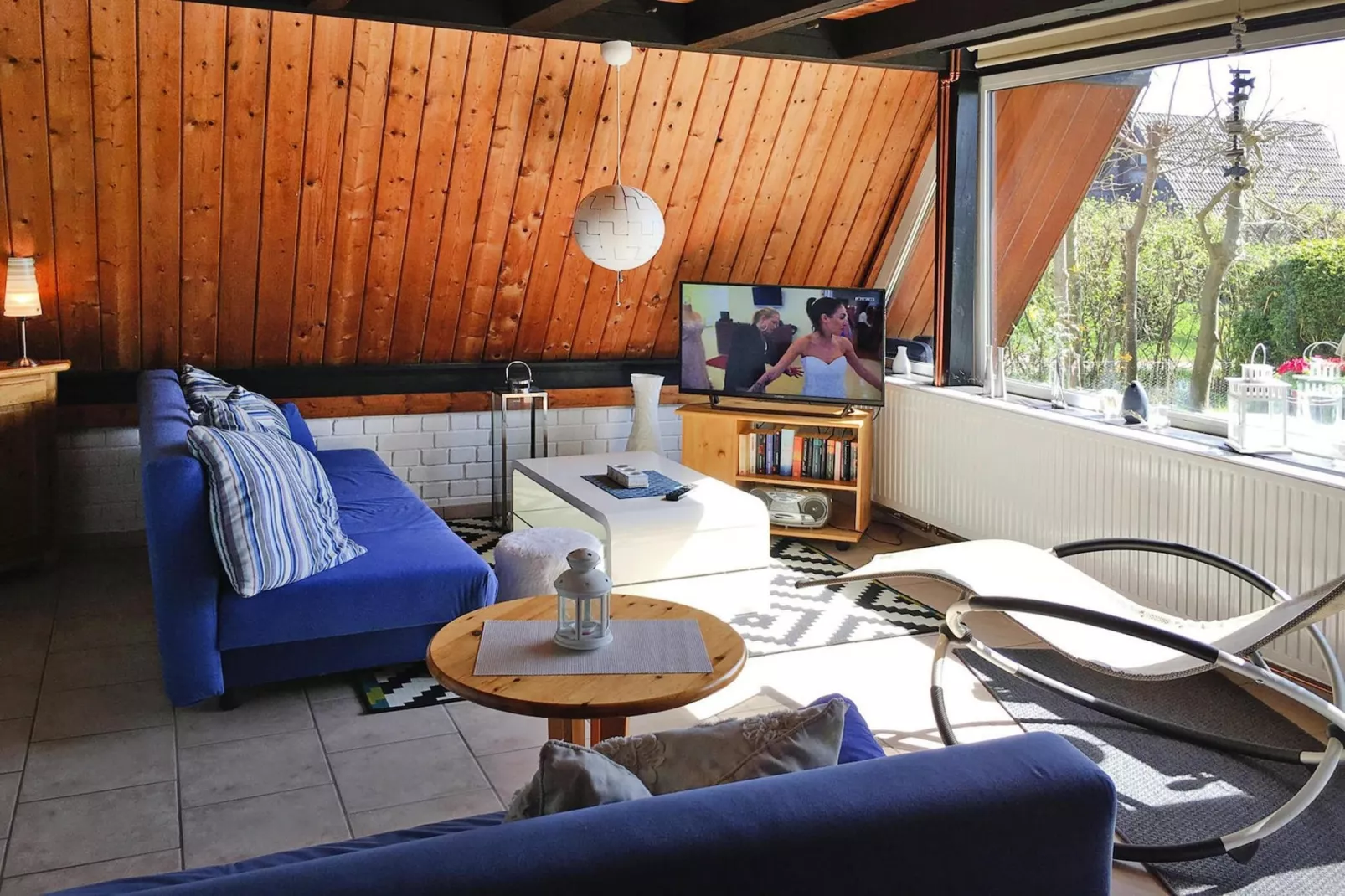 Ferienhaus in Burhave-Woonkamer