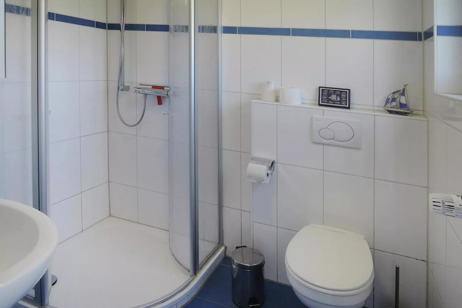 Ferienhaus in Burhave-Badkamer