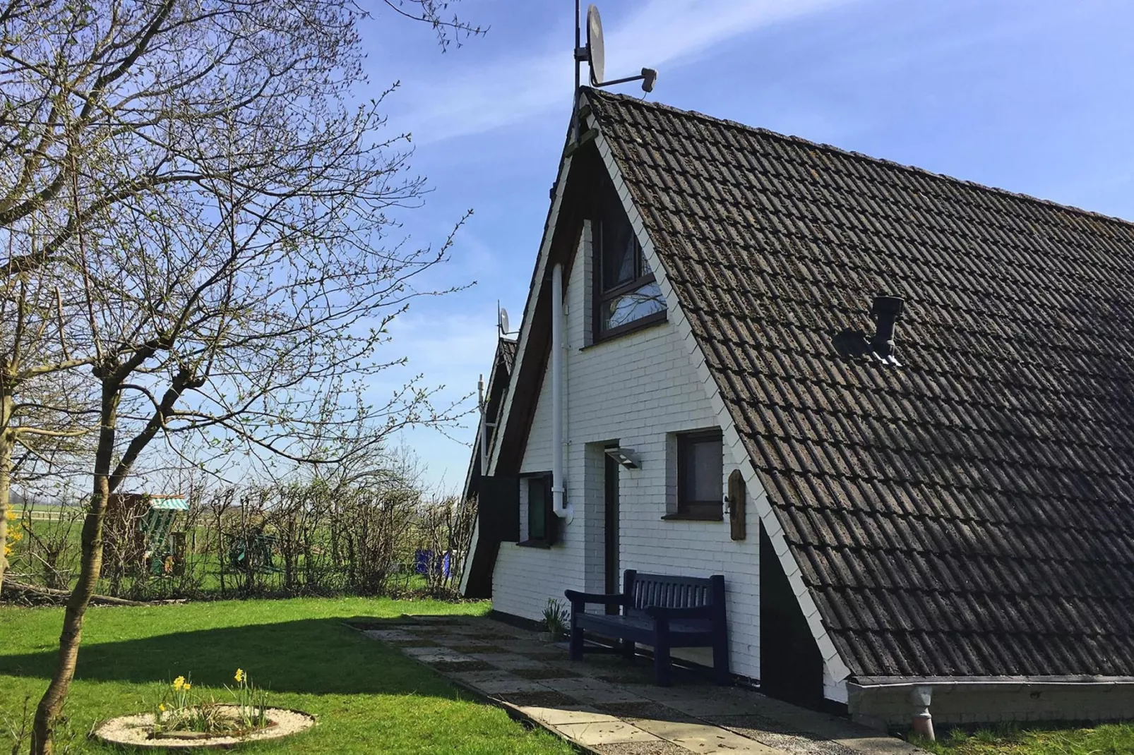 Ferienhaus in Burhave-Buitenkant zomer