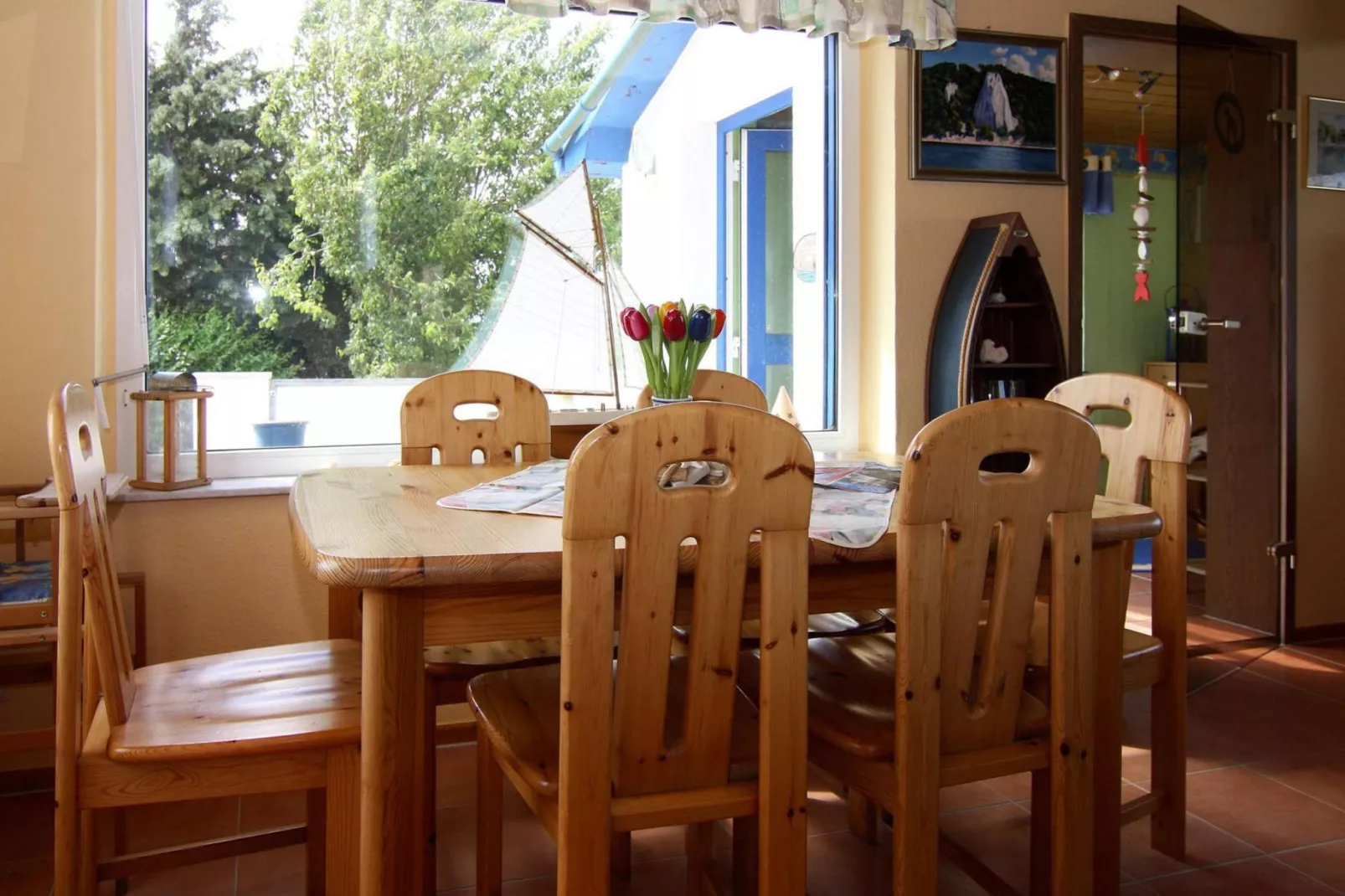 Ferienhaus Am Schilfufer-Eetkamer