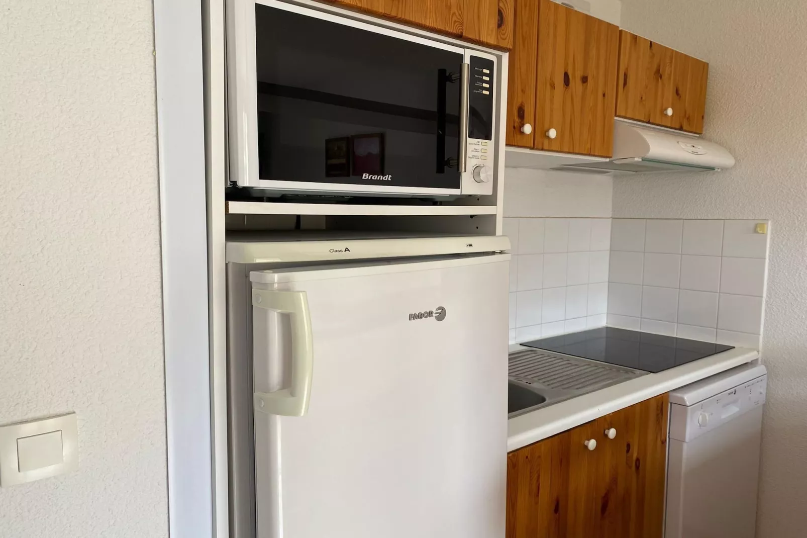 Résidence Les Sources - Montbrun-les-Bains // Apt T2 - 4 pers 2P4-Keuken