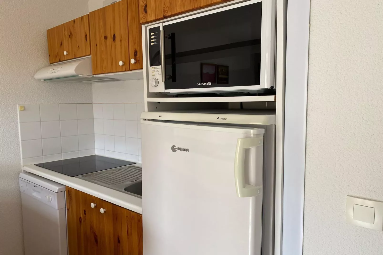 Résidence Les Sources - Montbrun-les-Bains // Apt T2 - 4 pers 2P4-Keuken